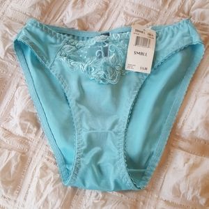 NWT Aqua Underwear sz. Small